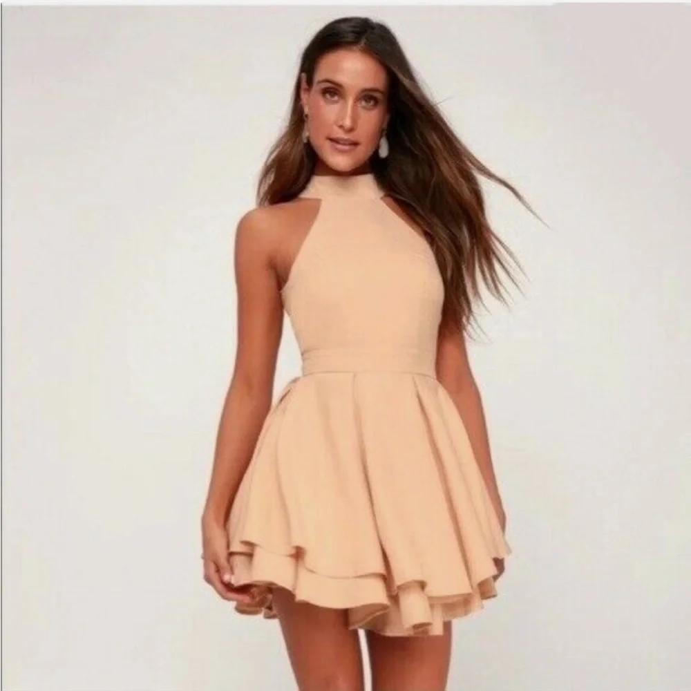 Lulus Dress Womens Medium Peach Back Zip Lined Stretchy Halter Skater - Picture 1 of 10